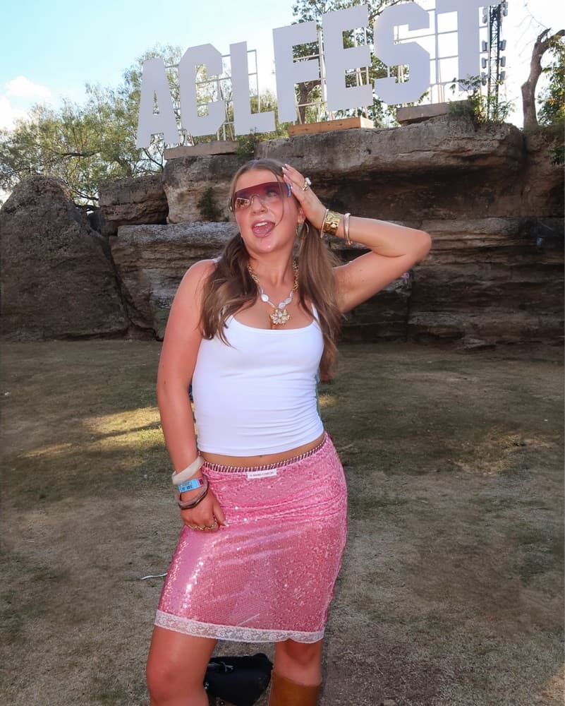 handover pink midi sequin skirt - Image 1