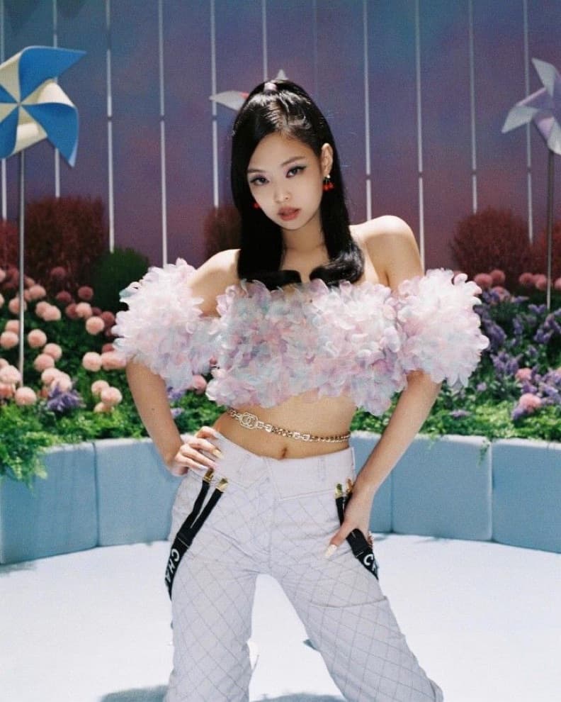 Lirika Matoshi Pastel Organza Crop Top - Image 3