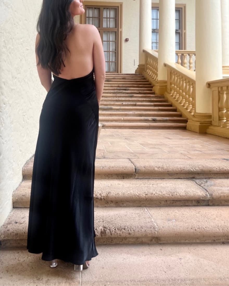 Black Gown: Bardot  - Image 4