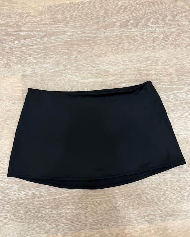 Guizio Micro Mini Stretch Skirt  - Image 5