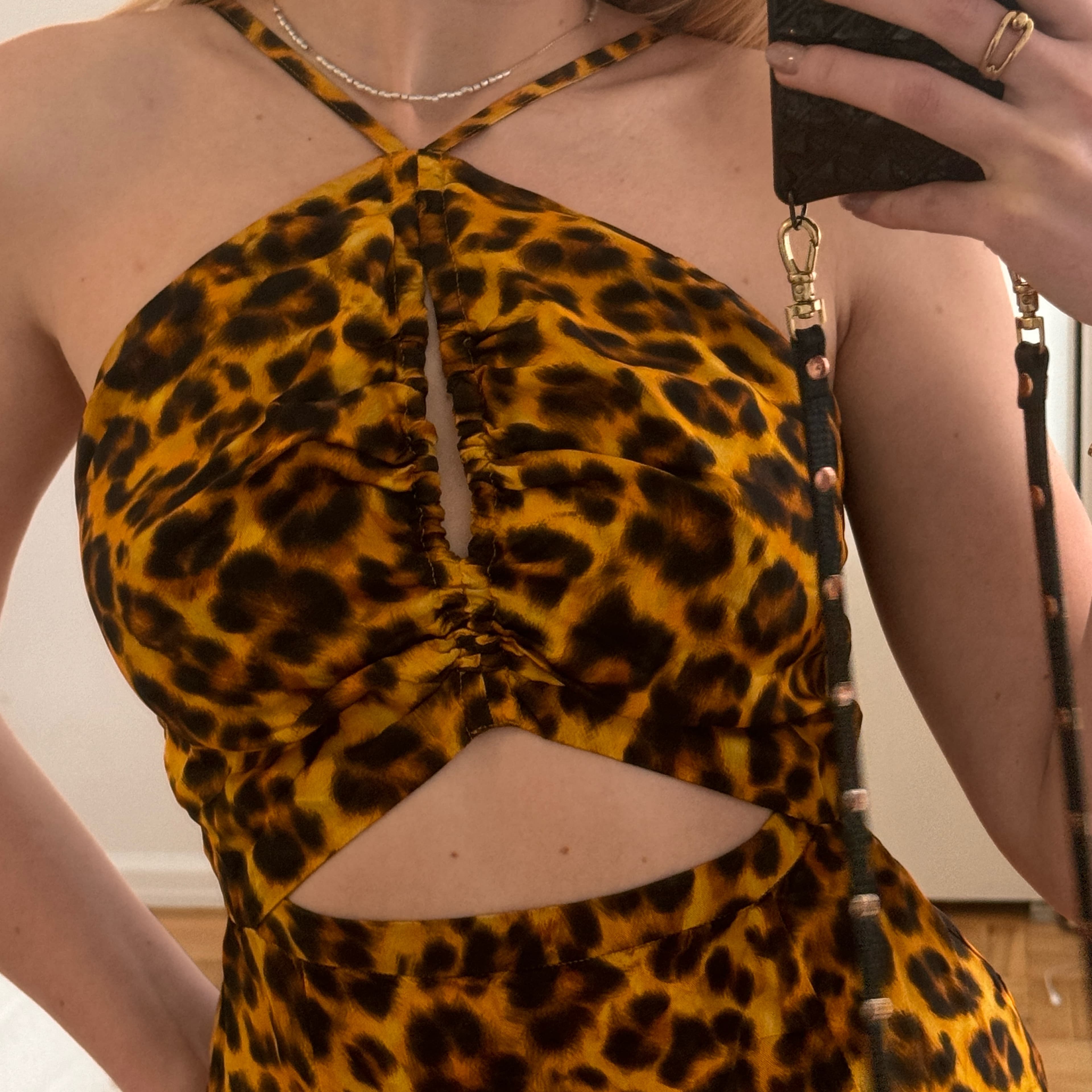 Sandro Leopard Print Midi Dress 34 Small - Image 4