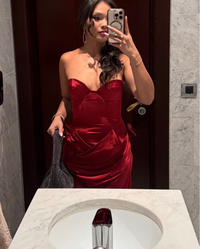 Stunning Red Satin Gown - Image 3