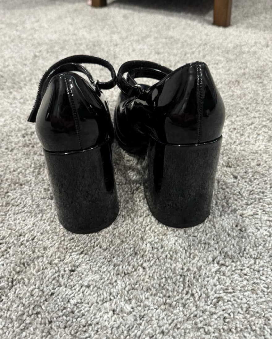 Steve Madden - Image 2