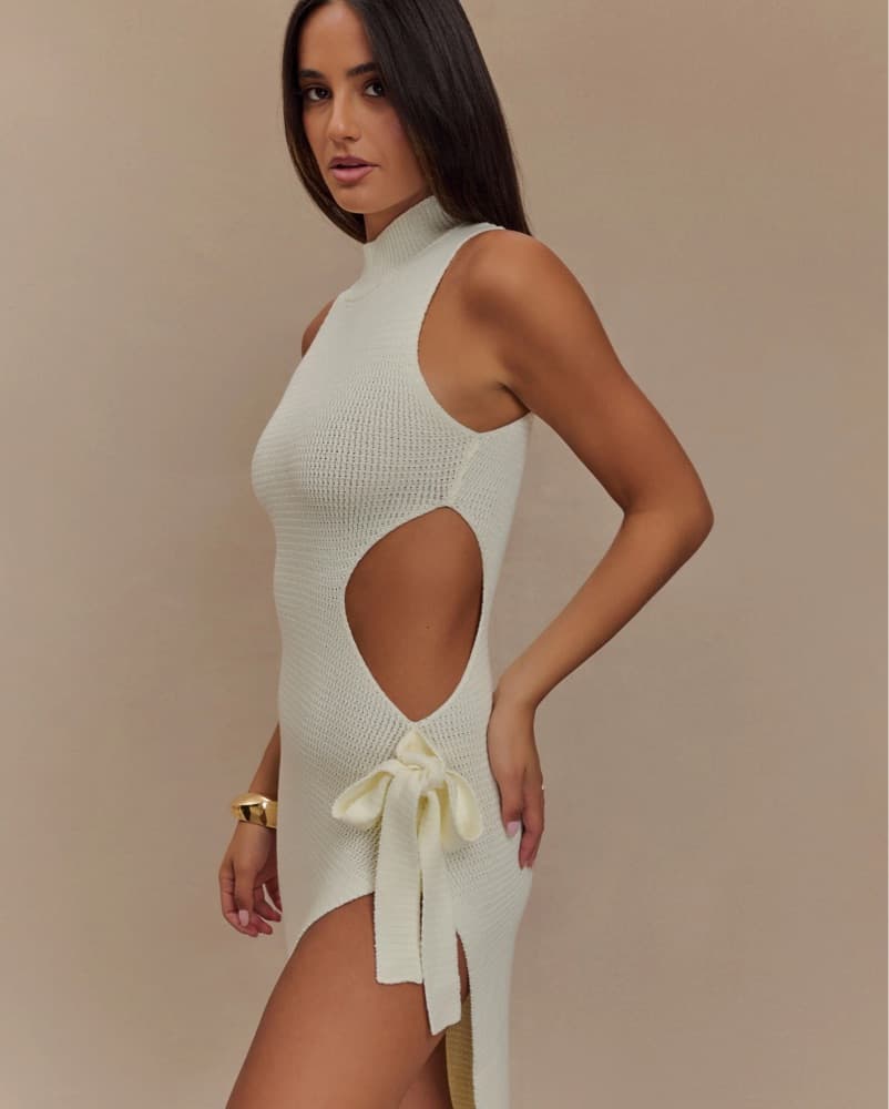 Stephanie Cut Put Knit Maxi Dress - Image 3