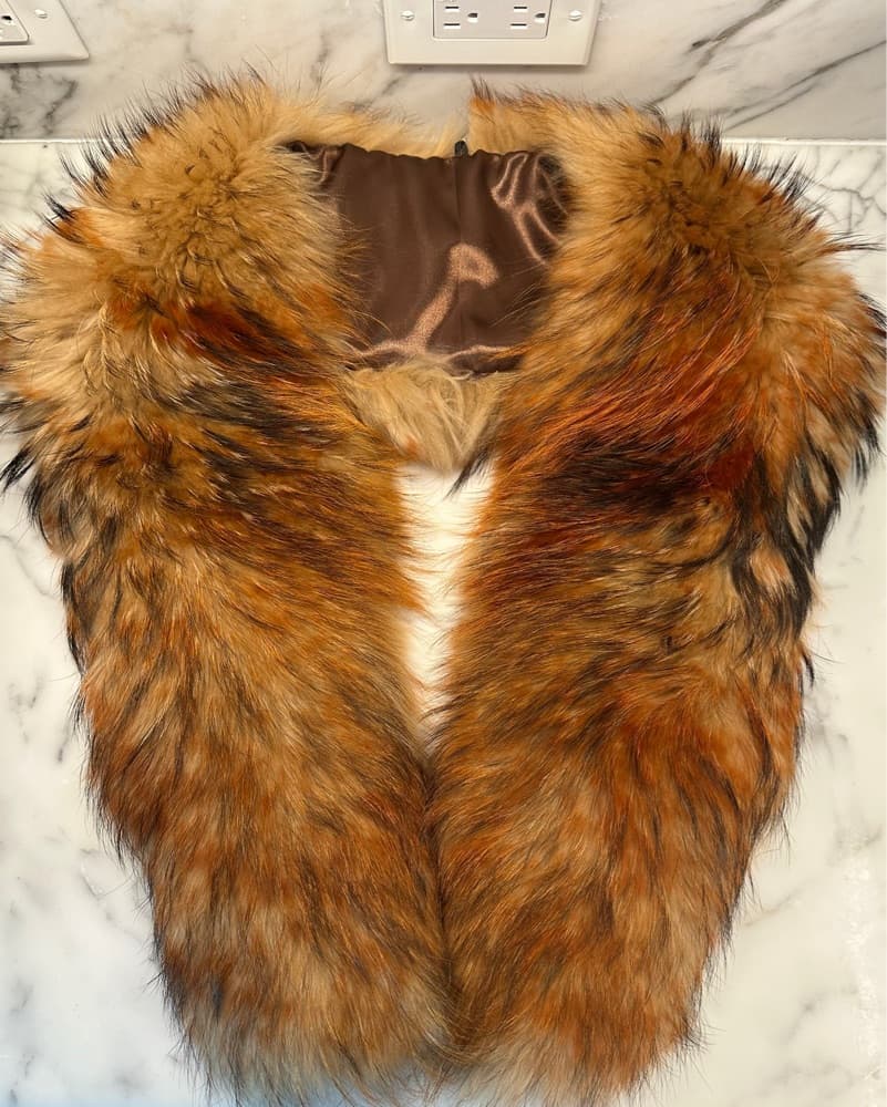 Chic Fur Collar - Image 5