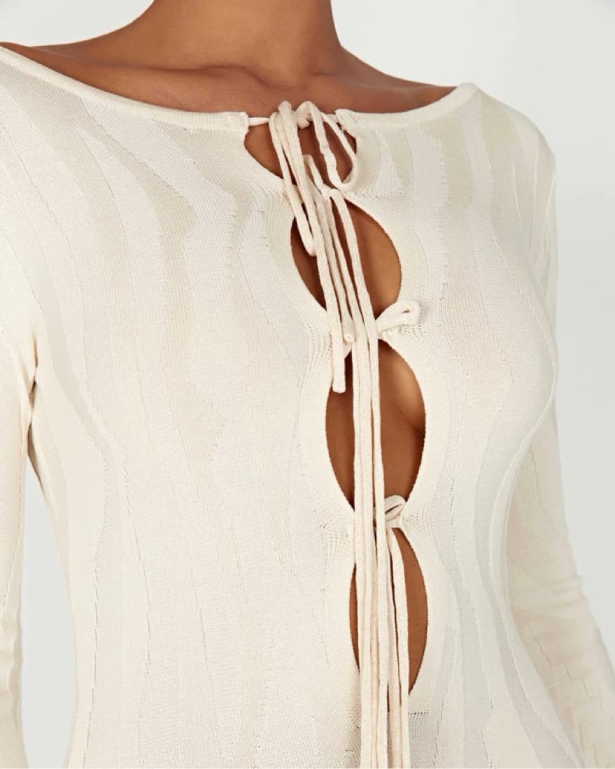 Long Sleeve Maxi Dress Beach - Image 4