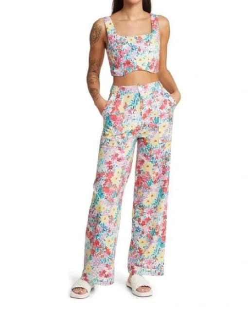 Vibrant Floral Crop Top and Pant Set - Image 5