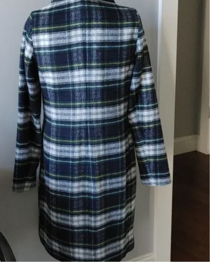 Cozy Plaid Coat  - Image 4