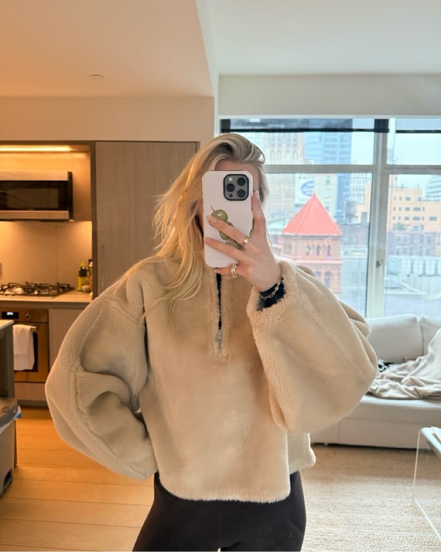 Frame faux Fur Pullover - Image 4