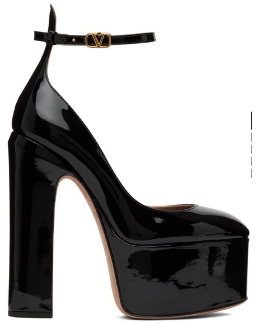 Valentino Garavani Black Pumps  - Image 1