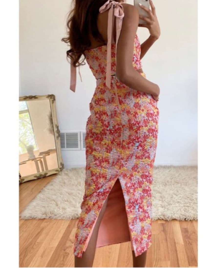 Ellarina Metallic Two Piece Set - Image 4