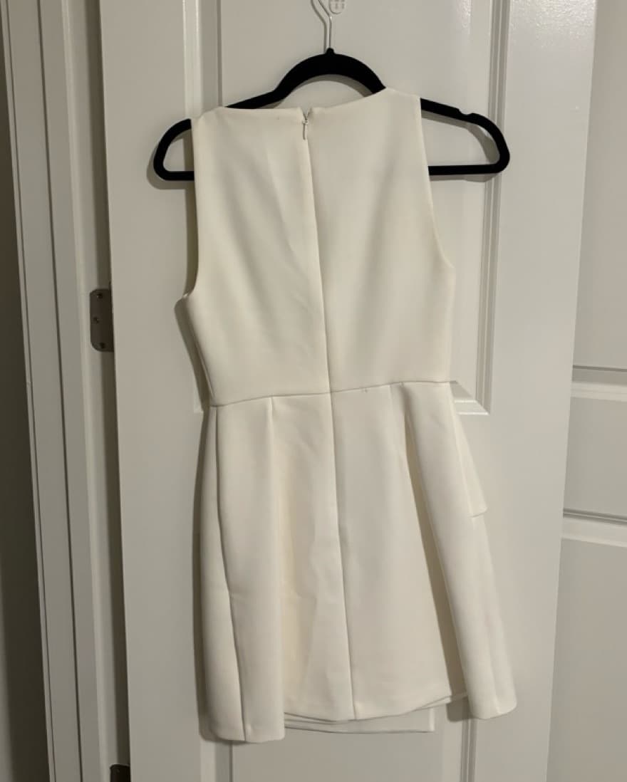 BCBG White Formal Dress - Image 5