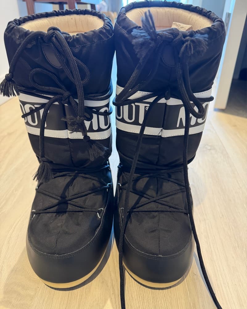 Moonboot Classic In black  - Image 2