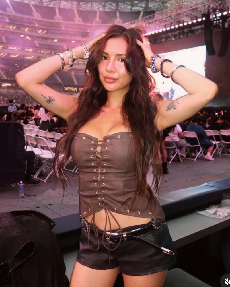 Faux Leather Western Lace-Up Corset - Image 4