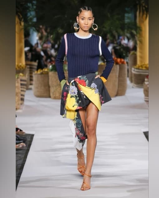 Oscar De La Renta Floral Skort - Image 2