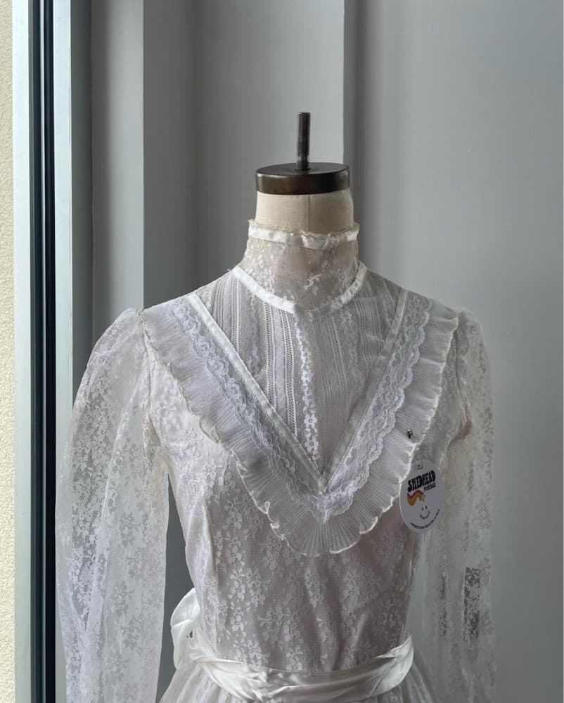 1970’s Cottage Core White Lace Dress - Image 4