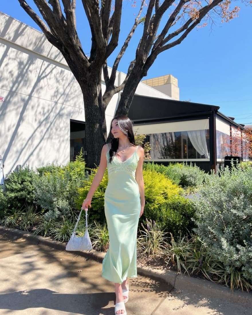 Heychic Green Lace Satin Midi Dress - Image 1