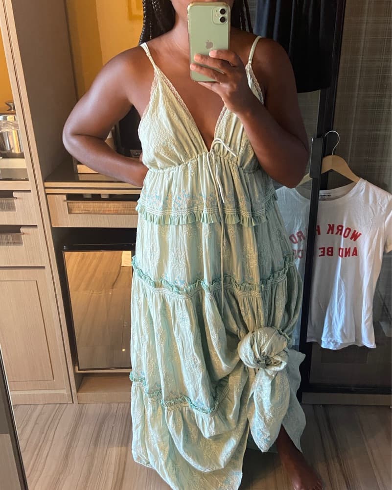 Embroidered Maxi Dress - Image 4