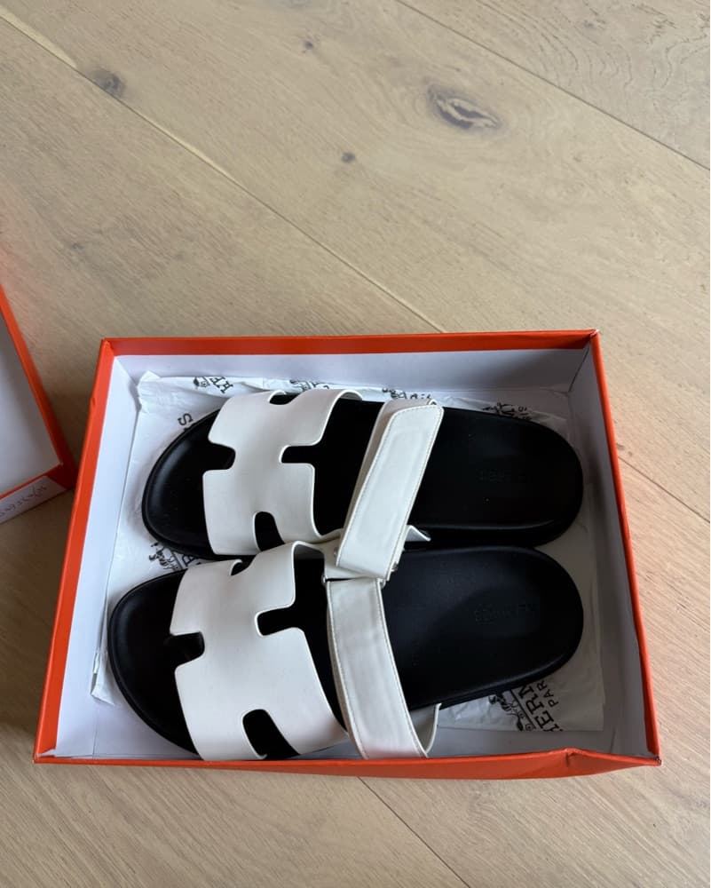 Stylish Hermès Slides - Image 1