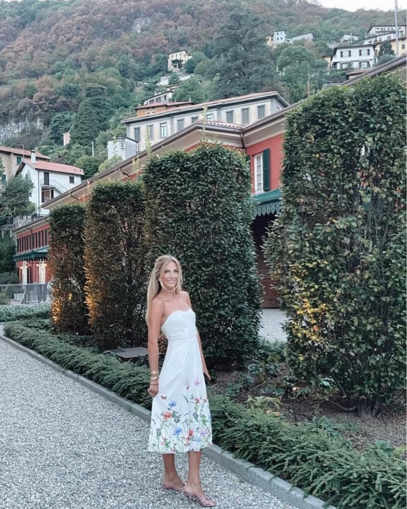 Chic Floral Midi Dress - Image 1