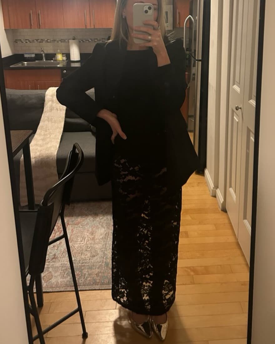 Black lace skirt - Image 1