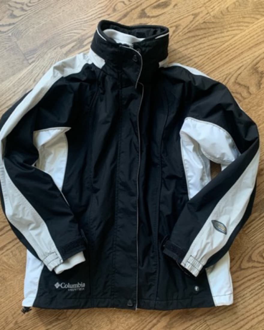 Columbia Ski Jacket (black & white) - Image 3