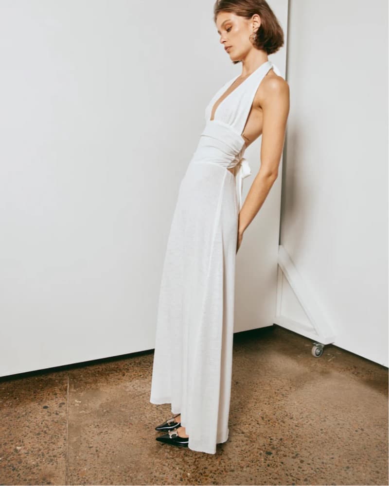 Elegant White Halter Maxi Dress - Image 1