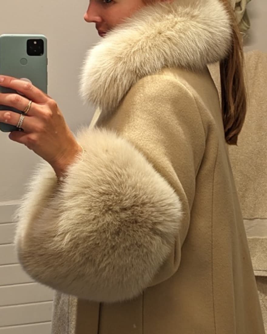 Saka Potts Fur Trimmes Coat - Image 3