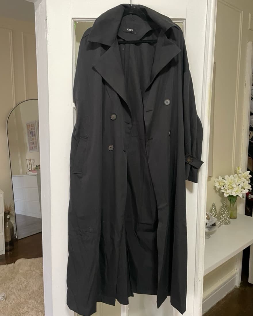 Classic Black Trench Coat - Image 4