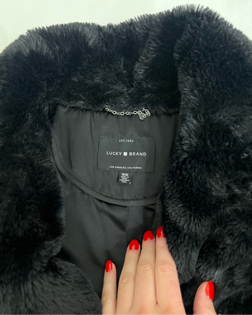Lucky Brand  Black Fur Coat - Image 4