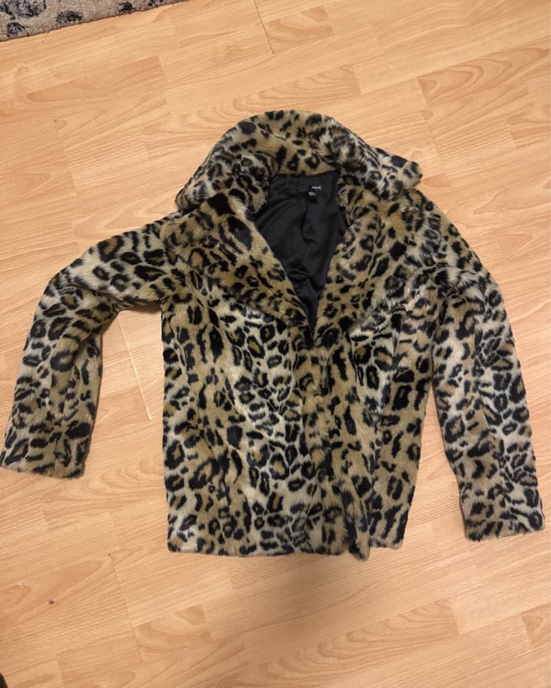 Leopard Print Faux Fur Coat - Image 3
