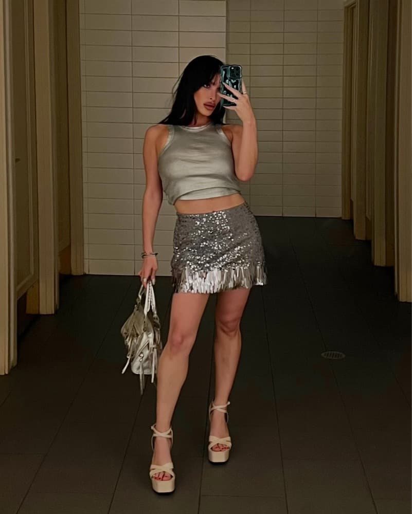 Silver Sequin Mini Skirt - Image 2