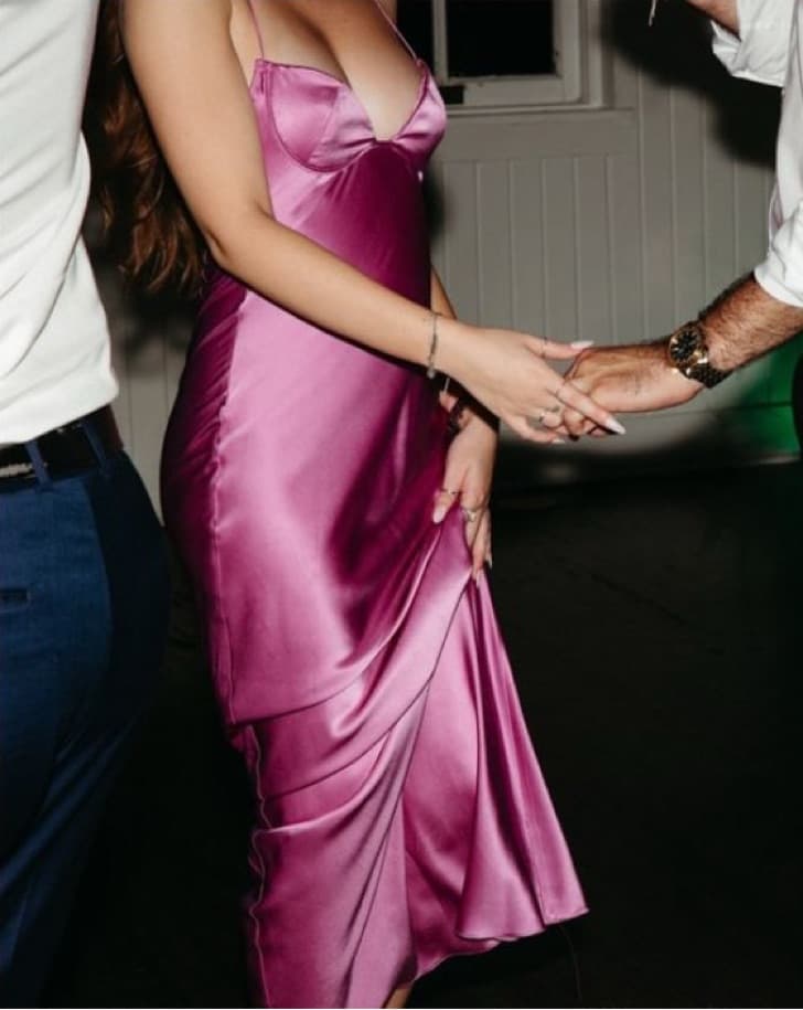 Seroya Andie Silk Gown - Image 2