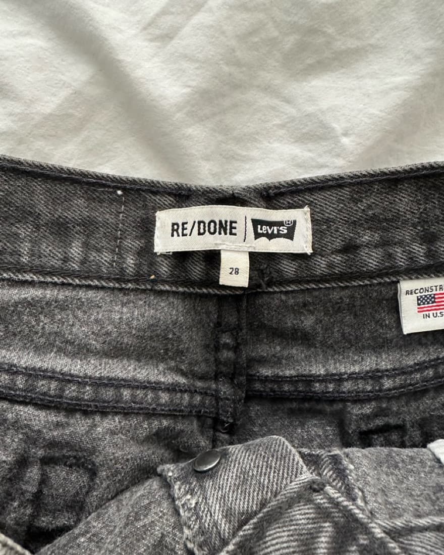 Re/done Levis Black Denim Mini Skirt - Image 3
