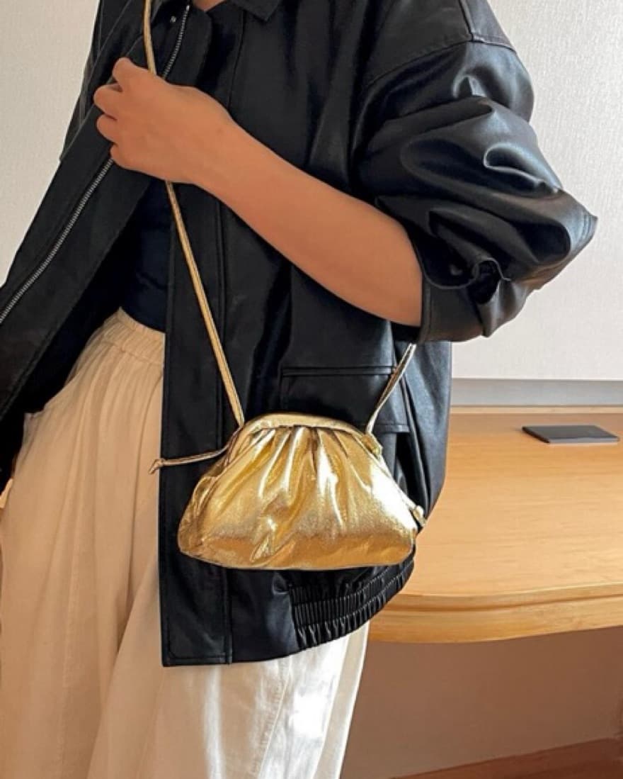 Gold Clutch - Image 2
