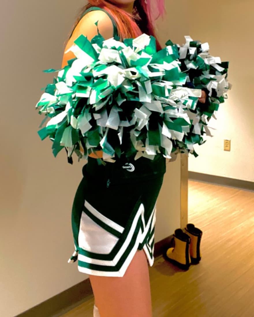 Cheerleading Costume - Image 3
