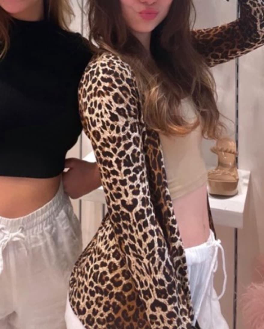 Leopard wrap top 🐆 - Image 1