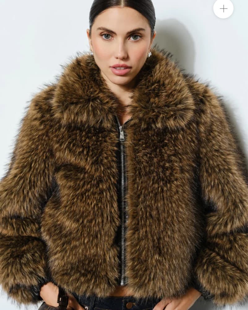 Cropped Brown Faux Fur Jacket - Image 5