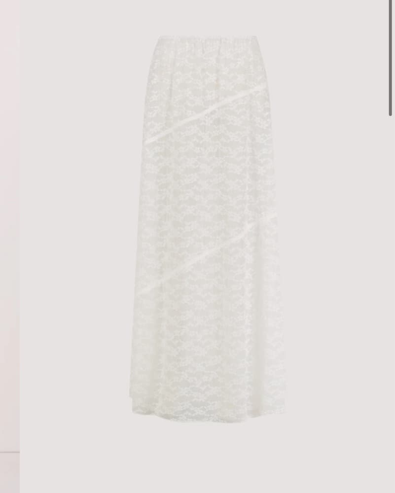 Dissh White Lace Set  - Image 3