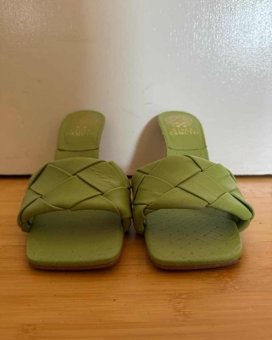 Green Heels - Image 1