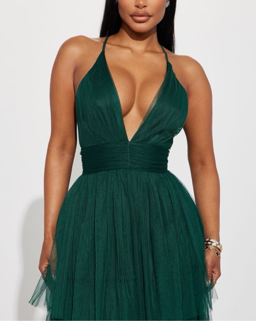 Captivating Emerald Green Tulle Dress - Image 3