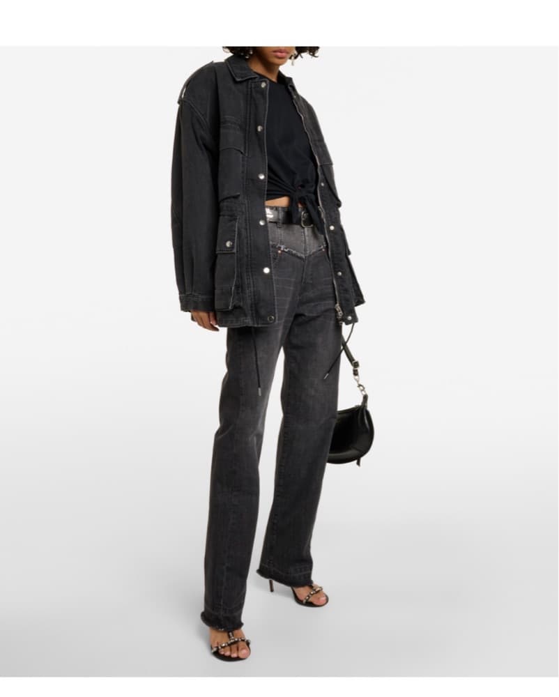 Sleek Black Knotted Crop Top - Image 5