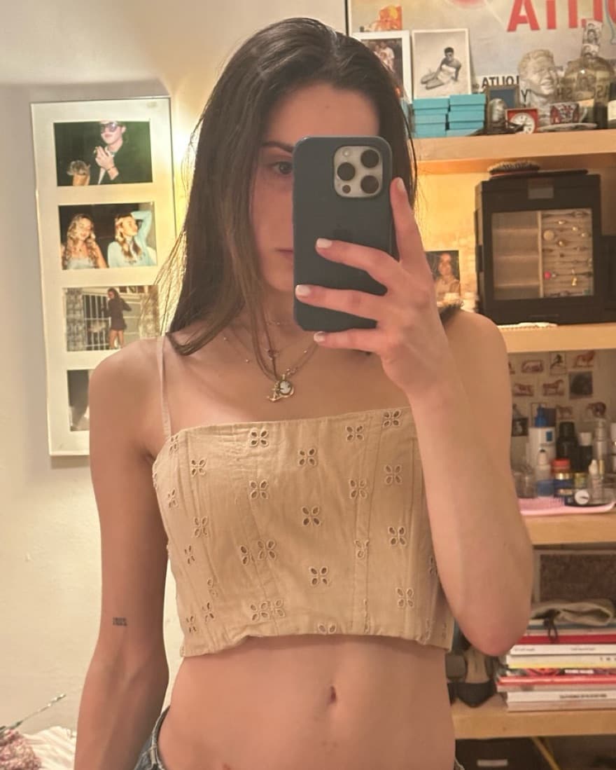 Intermix cropped top - Image 1