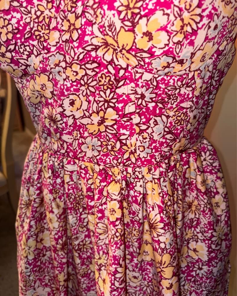 Vibrant Floral Sundress with Pockets - Image 3