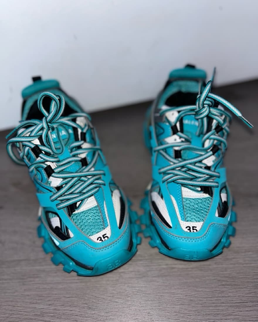 Sleek Teal Trail Sneakers - Image 1