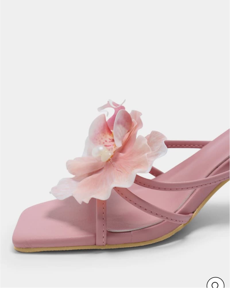 Double Standard - Powerpuff Floral Heels - Image 3