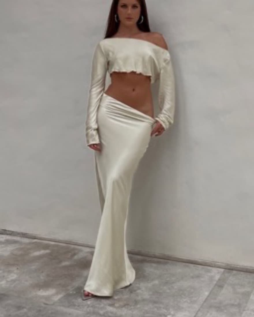 Cream Set  - Image 1