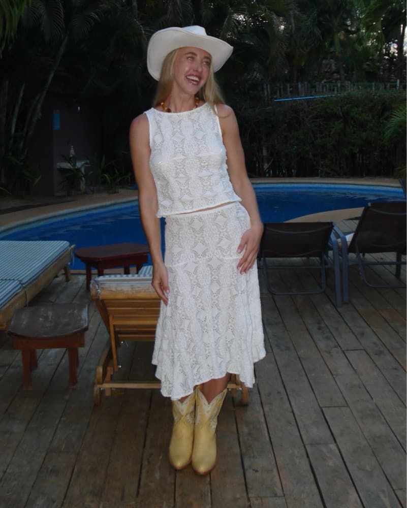 With Jean Maeve Set - Image 1