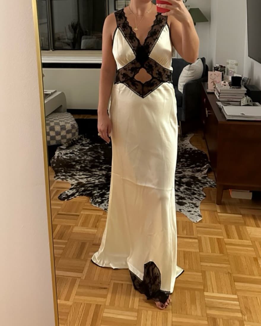 Elegant Lace Trim Silk SIR Gown - Image 1