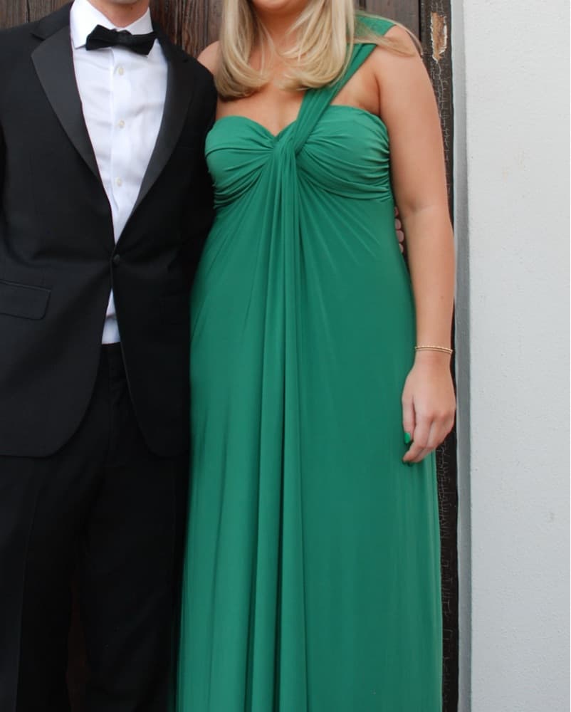 Thora Dress in Kelly Green - Image 1